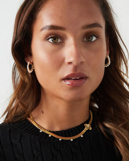 platte grove ketting met bloemetjes hanger