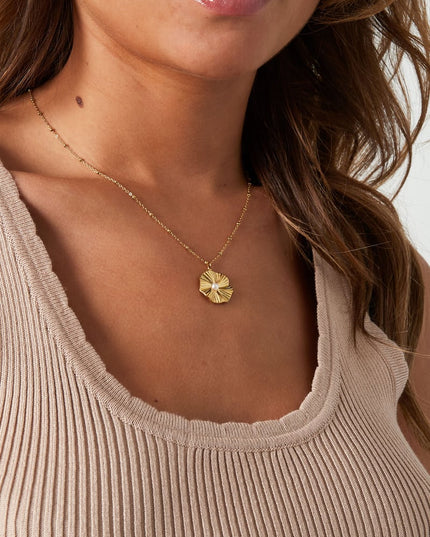 bolletjes ketting met simpele bloem