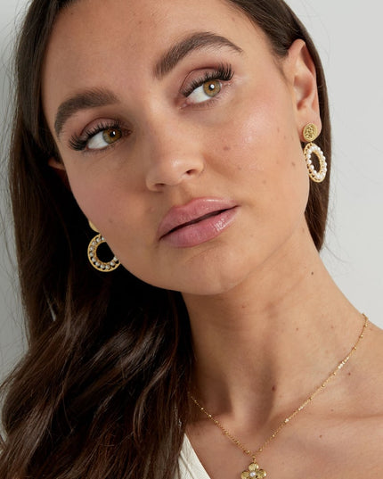 bloemen ketting met parel