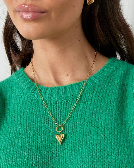 geschakelde ketting met hartje