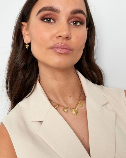 bedelketting hearts for the win