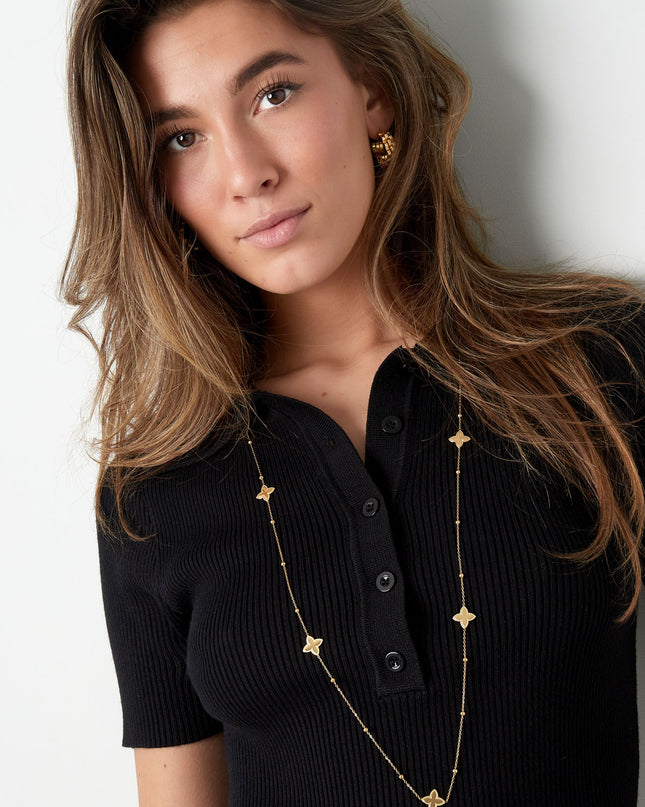 lange ketting met vijf bloemen