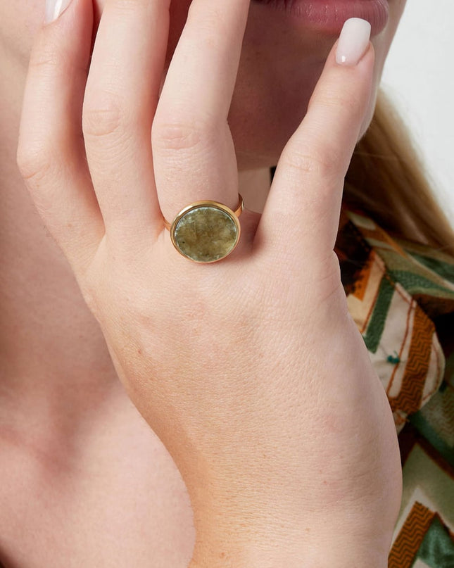 Ring basic ronde steen - Goud kleur/beige