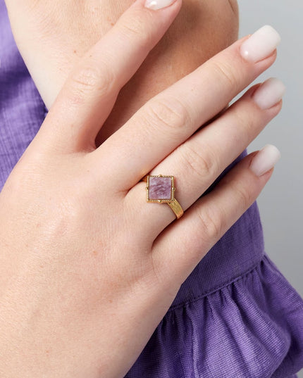 Ring ruit steen - Goud kleur/groen