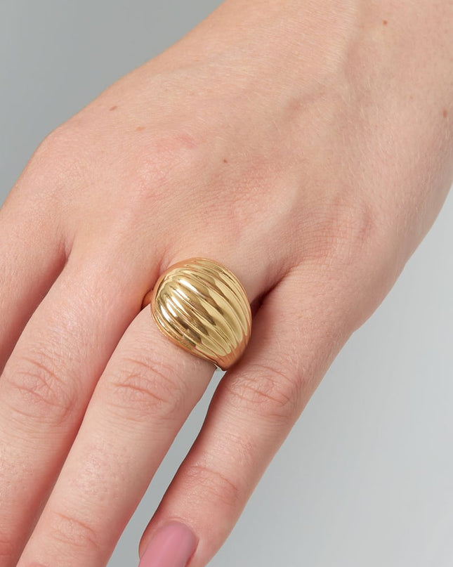 textured wave ring