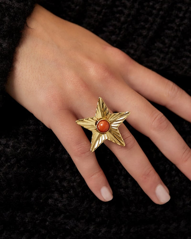 Ster met gekleurde steen ring