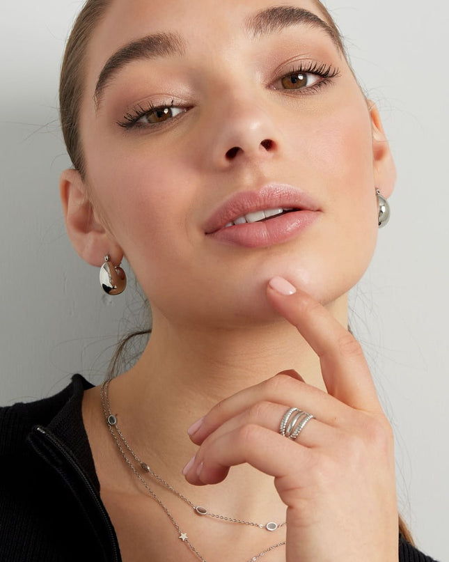 grove halve maan mini oorbellen