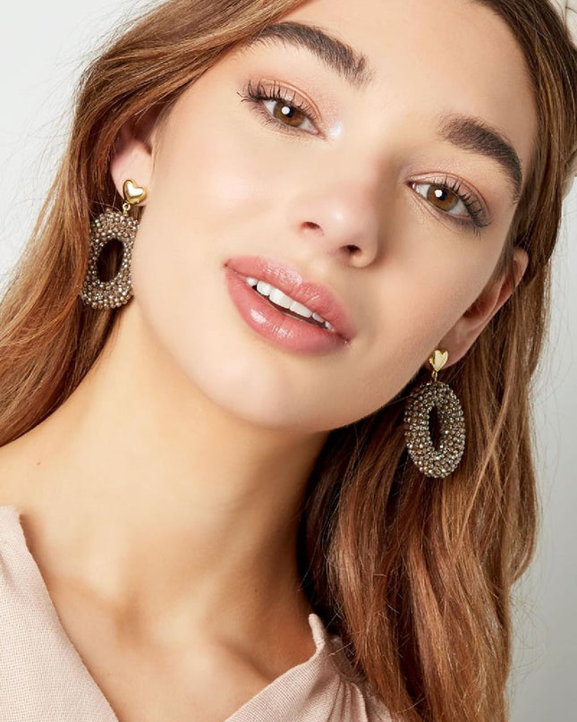 Oorbellen ovaal met kralen en hart detail Zwart Koper