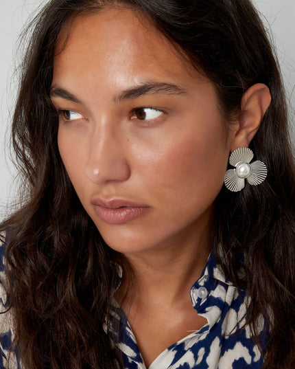 oorbellen bloem met parel