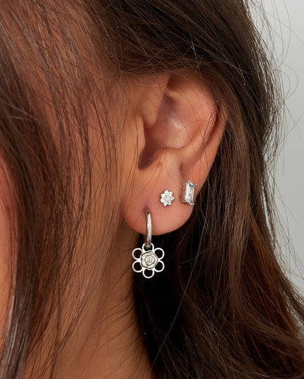 oorbellen bloem/roos bedel