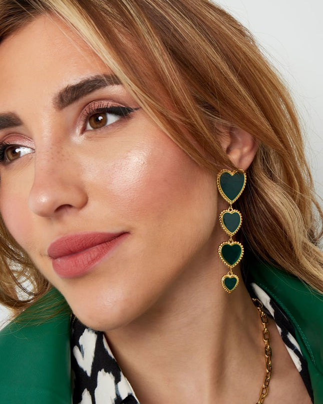 Oorbellen 4 hartjes op een rij