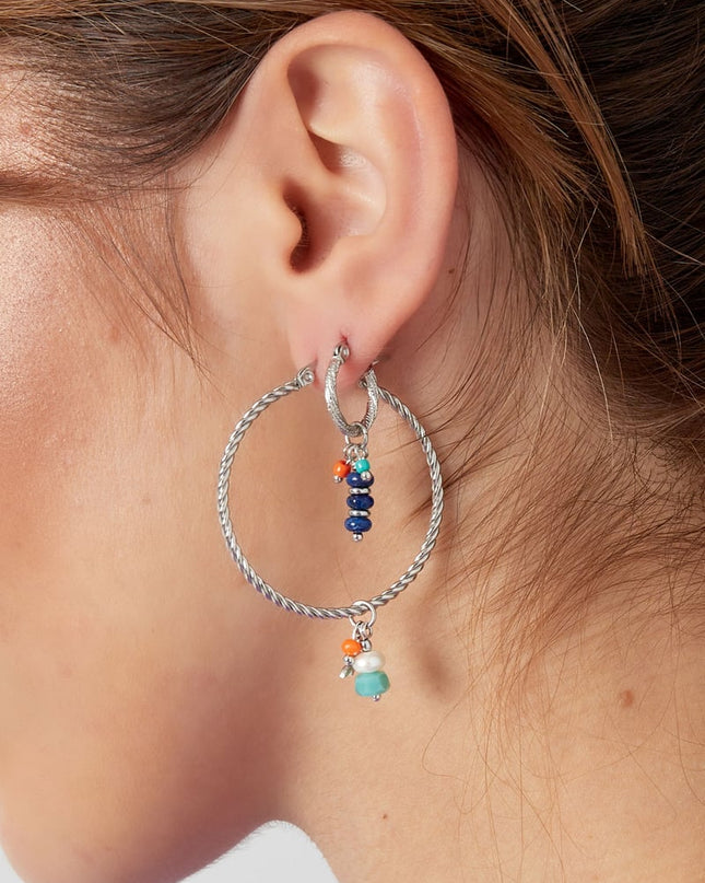 gedraaide oorringen met bedel natuursteen