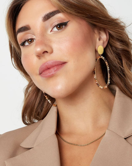 Oorbellen langwerpig met kraaltjes - Goud kleur/beige