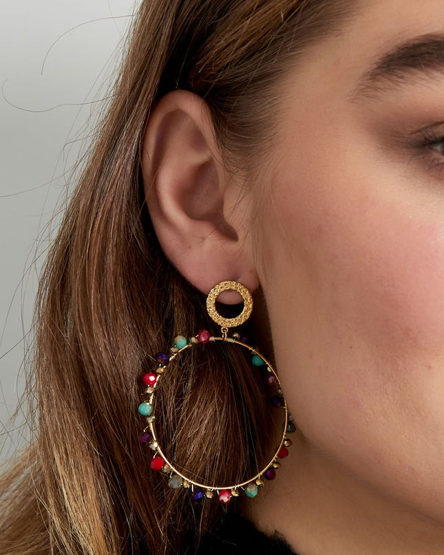 Oorbellen met kraaltjes - Goud kleur/beige