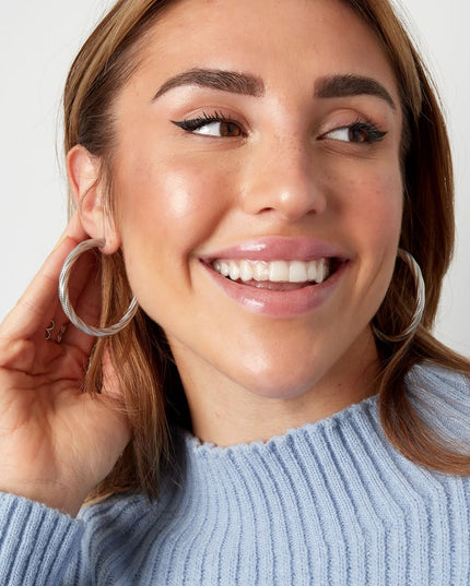 oorbellen gedraaid relief groot