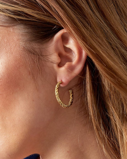 gedraaide oorringen klein