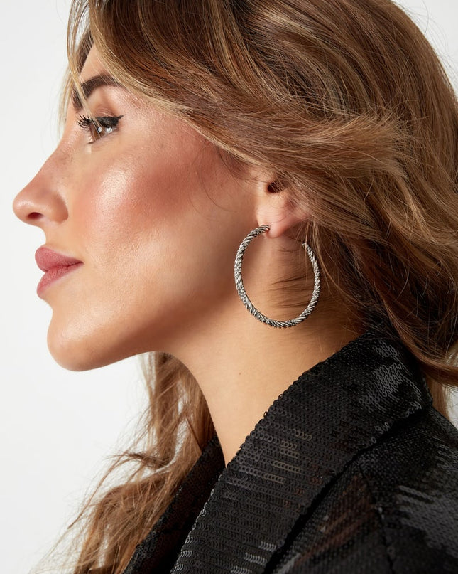 gedraaide oorringen groot