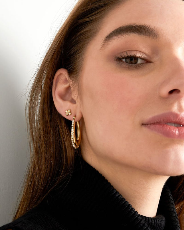 druppel vormmige oorbellen met steentjes