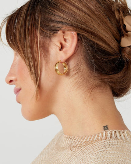 oorbellen rond met structuur