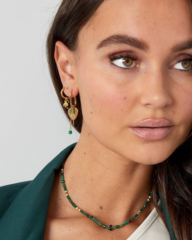 oorbellen natuursteen met poker detail