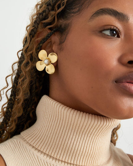 statement oorbellen floral pearl