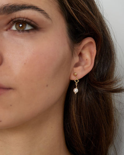 oorbellen klaver en parel bedel