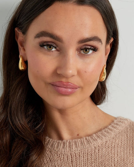 druppel oorbellen met structuur medium