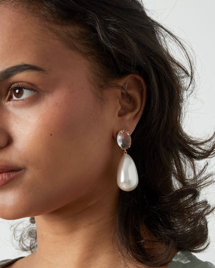 Diamante oorbel met pareldruppel 