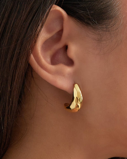 gestructureerde maan oorbellen