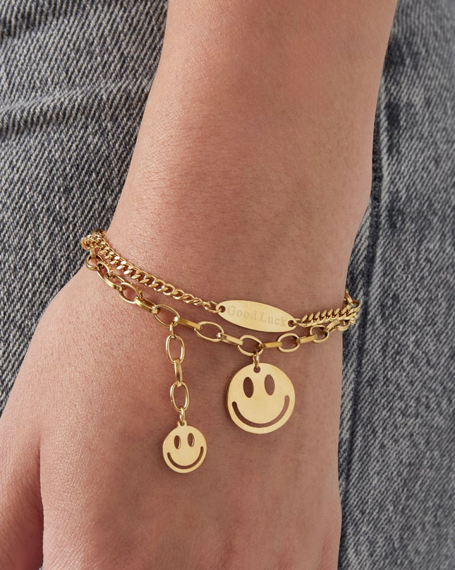 Good luck smiley armband 