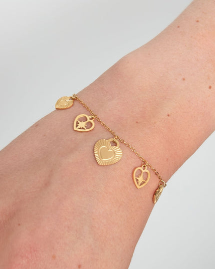 passionate heart charms armband