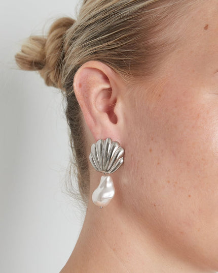 Stijlvolle roestvrijstalen oorbellen