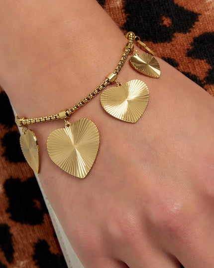 textured hearts armband