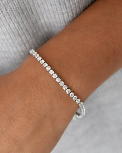 twinkling diamond armband