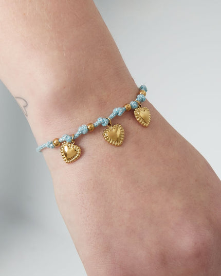 Cozy hearts armband