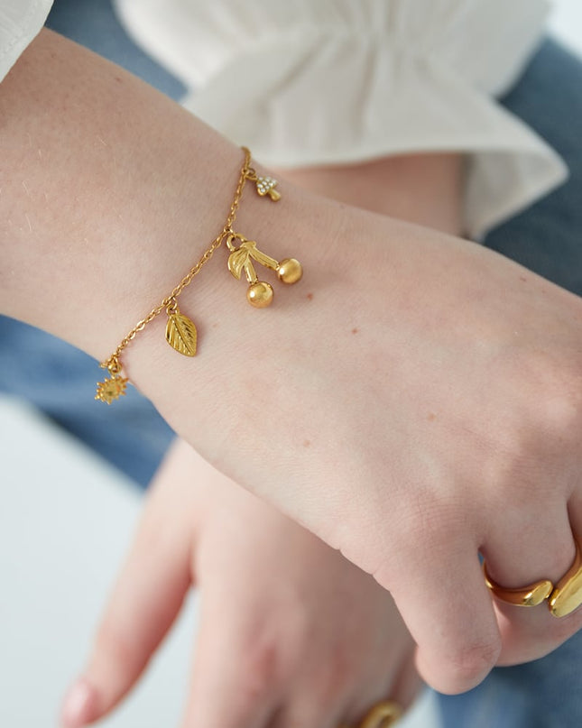 cherry bliss armband