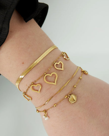 chunky heart armband