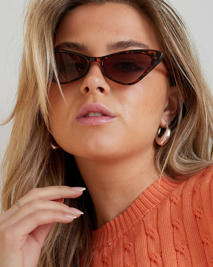 Barbie vibe sunglasses - black