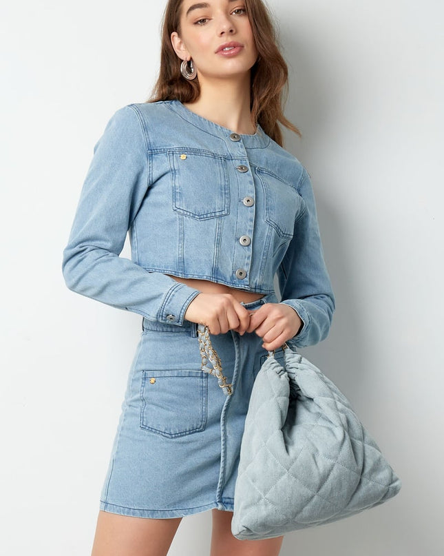 Spijkertas met gestikt motief en ketting