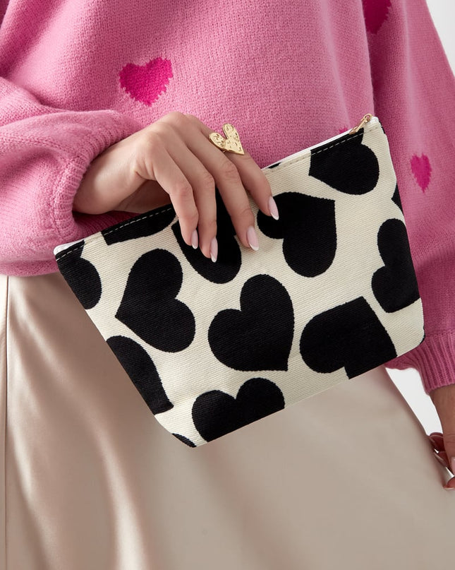 Make-up bag with hearts - black and white