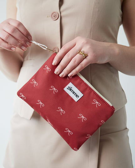 Plat toilettasje strikjes