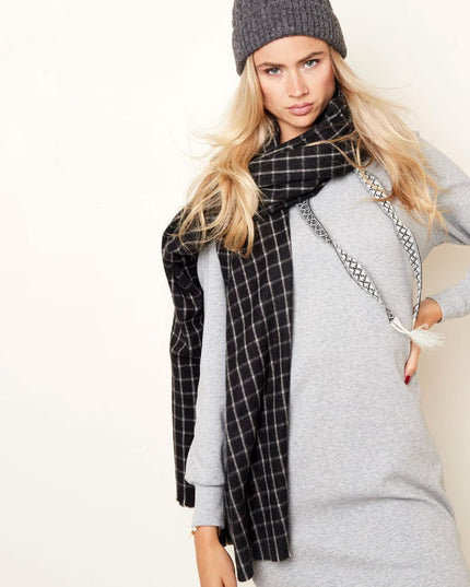 Zwart met wit geblokte wintersjaal Acryl