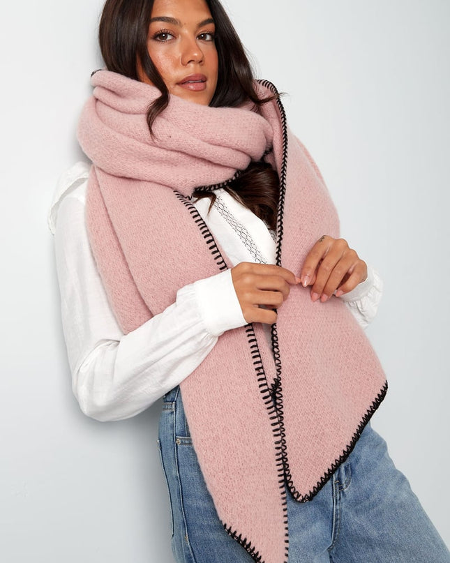 Wintersjaal eenkleurig met zwarte stiksels