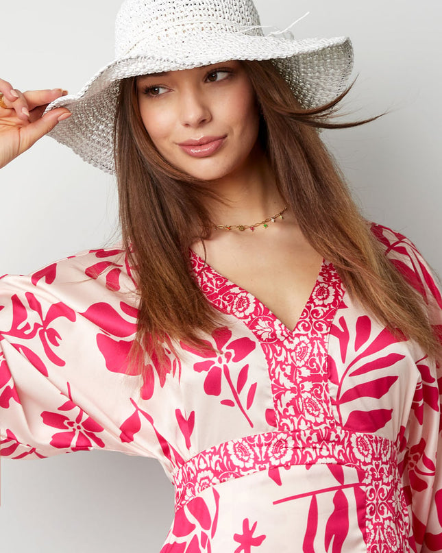 Crochet hat with bow - beige