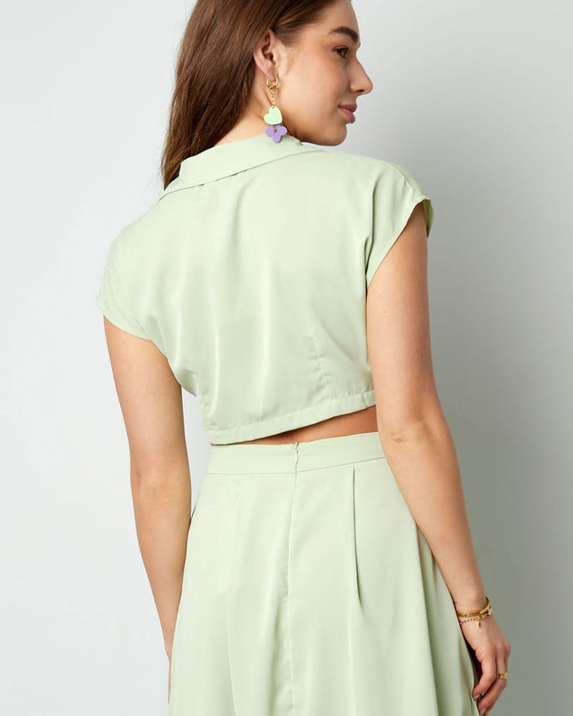 Cropped top met knoop