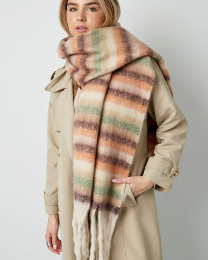 Life in Stripes scarf - pink