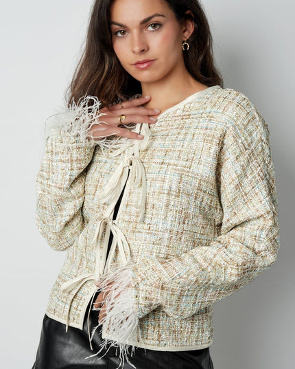 Zacht veren jasje met strikjes - groen