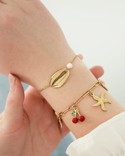 charm haven armband