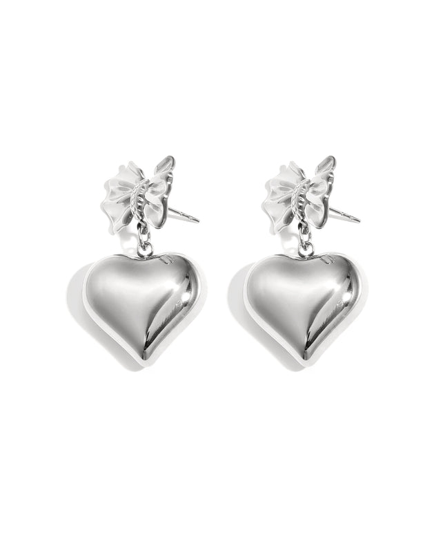 Strik oorbellen met hangend hart