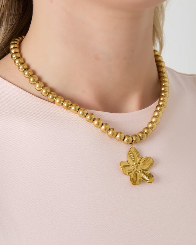 8mm holle kralenketting met een bloem